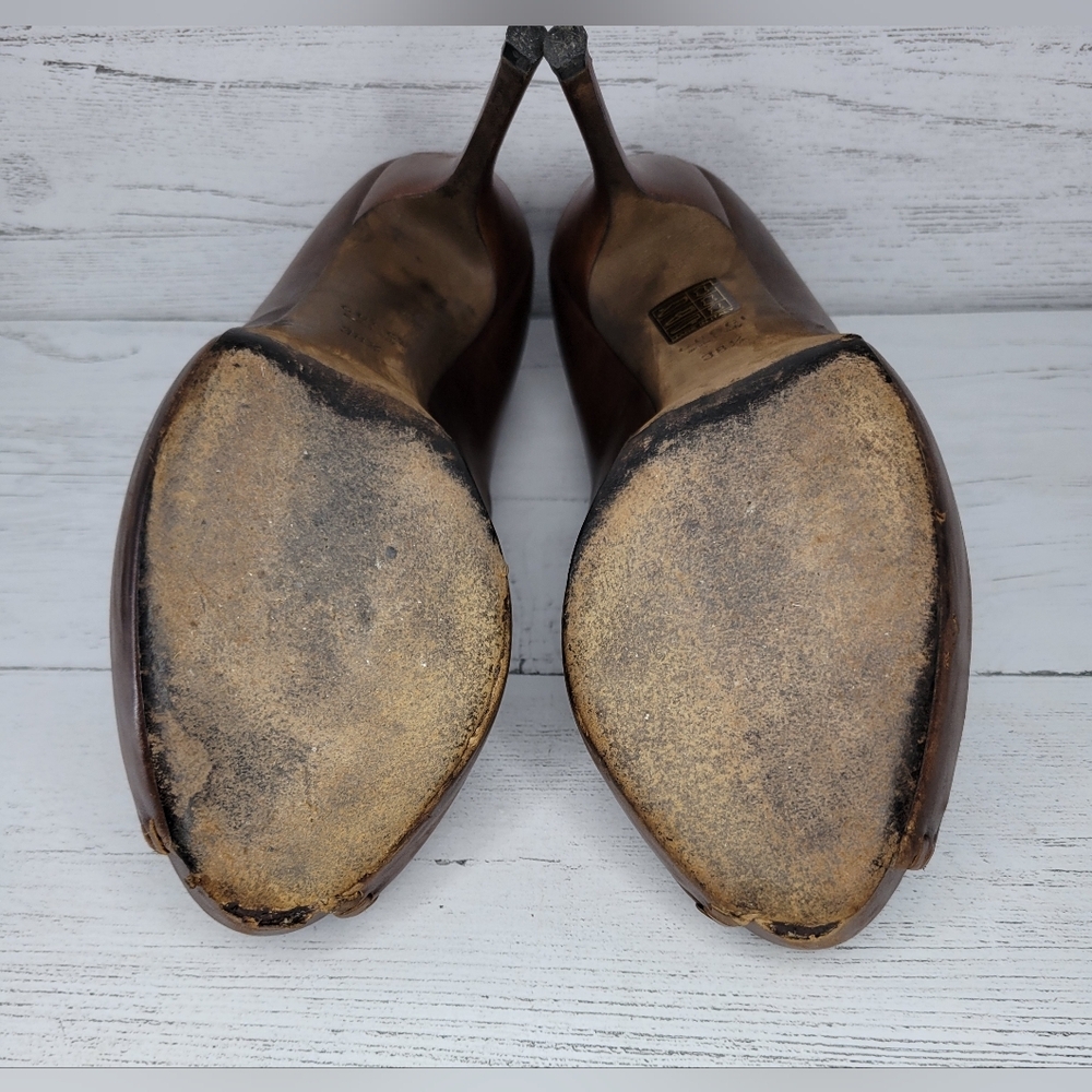 GUCCI Sophia Pump, Leather, Size 38 1/2. - Picture 12 of 12